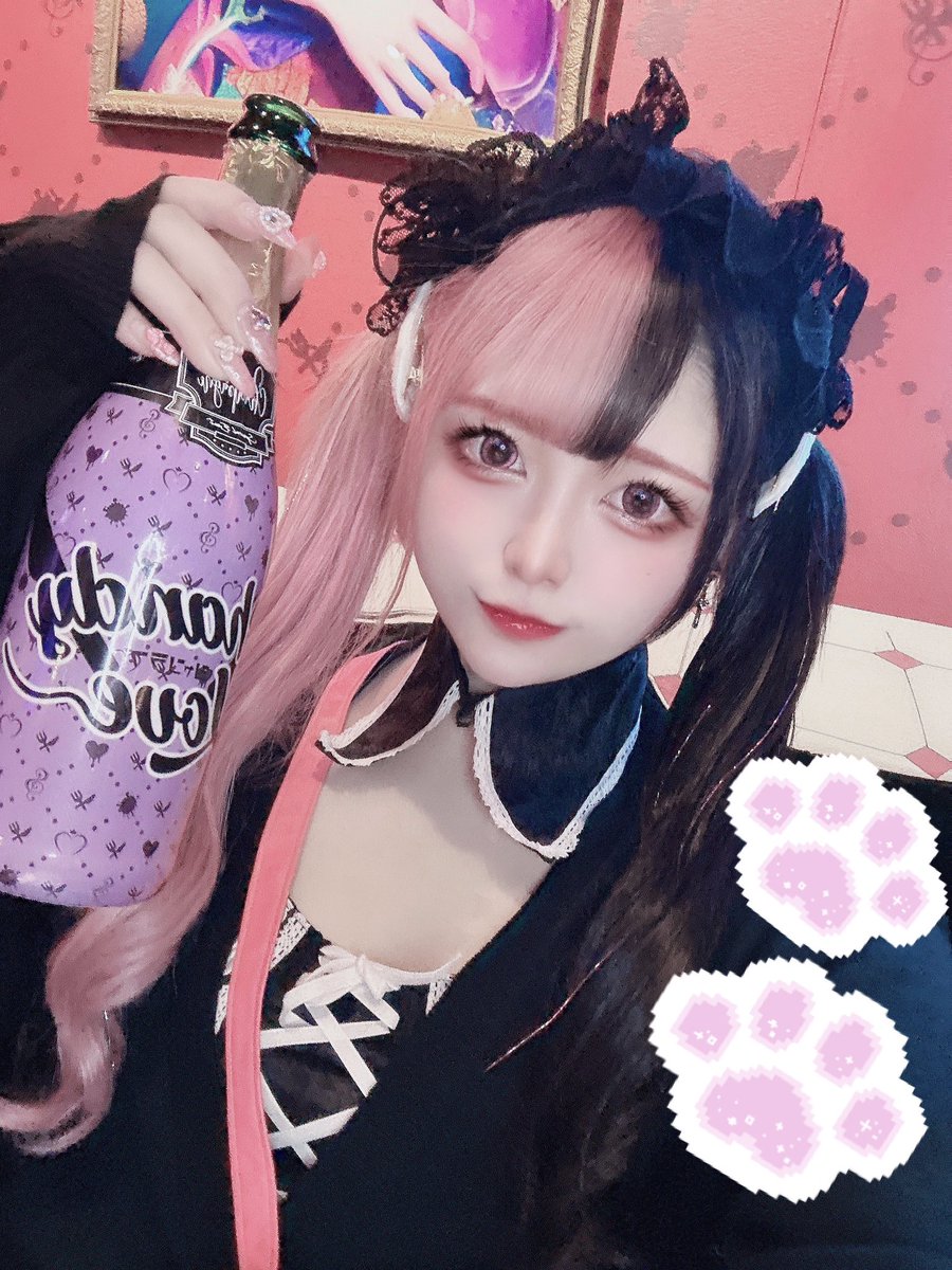 menzai_0v0's tweet photo. ♡23.4.10おきゅ🐶♡

人生初のオンラインコンカフェ開催��ちゃいました(ゲリラw)
遠隔で女の子からオリシャンもらっちゃった💖✨
しゅりボーイもチェキドリショットも沢山ありがとう( ´•̥̥̥ω•̥̥̥` )♡"
新しい試みで楽しかった❕らぶ~💖💖

次は4/13 19:00〜です🎀🫧
#シャンラブ https://t.co/EdmOSB1MMn