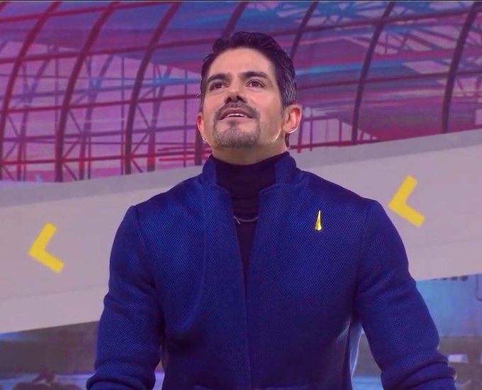 emmitasays's tweet image. PEPE lo merecido que lo tienes! No lo buscabas pero te tocó 🧡🕯️ Dios tiene grandes cosas para ti y que VENGAN 

Team Pepe esto también es de nosotras que se sienta la alegría yo aún sigo en shock no lo esperaba pero lo QUERÍA 

#LCDLF3 #PEPEALAFINAL