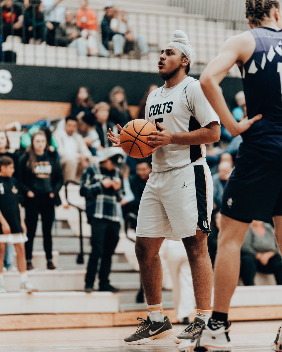 Harkirath Makhar (@harkirathm) on Twitter photo I’m glad to say that I am committed to treasure valley community college!!!! Thank you to my family and coaches, and teammates who have all helped me on my journey ! <a href="/CoachSeena/">Seena Namdar</a> <a href="/SaltLakeRebels/">Salt Lake Rebels Nike</a> <a href="/CoachSimms3/">Myron Simms II</a> <a href="/DariusBeard610/">Darius Beard</a> <a href="/NicklausMeza/">Nicklaus Meza</a>
<a href="/LawrenceBorha/">L.B</a> I’m glad to say that I am committed to treasure valley community college!!!! Thank you to my family and coaches, and teammates who have all helped me on my journey ! <a href="/CoachSeena/">Seena Namdar</a> <a href="/SaltLakeRebels/">Salt Lake Rebels Nike</a> <a href="/CoachSimms3/">Myron Simms II</a> <a href="/DariusBeard610/">Darius Beard</a> <a href="/NicklausMeza/">Nicklaus Meza</a>
<a href="/LawrenceBorha/">L.B</a>