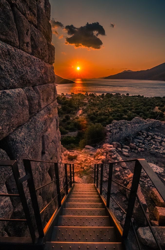 waqas_ch567's tweet photo. .
.
.
#sunsets_captures #goldensky #sunsetshots #sunsetmadness #sky #firesky #sunrise #instasunset #sunset_madness #clouds
Sunset 🌆 https://t.co/fzKzKPxEmP