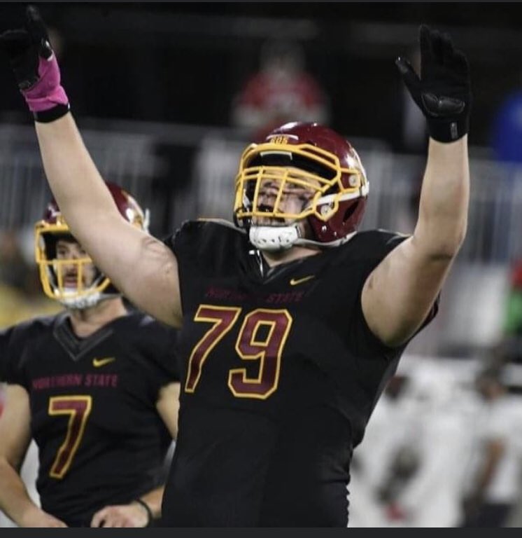 Jacob Schloe has a great combo of Brains and Brawn, his hard work and high IQ make him a true leader on and off the field. It has been amazing to watch him grow in his time here! The best is yet to come!!! 
<a href="/schloe55/">Jacob Schloe</a> <a href="/NSUWolves_FB/">Northern State Football🐺 🏈</a>