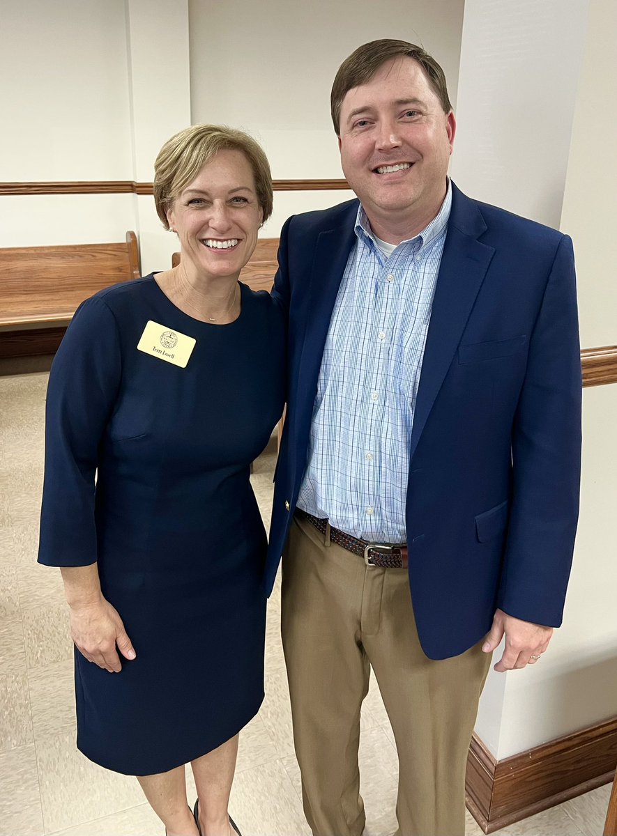 We were honored to have leadership from the Alabama State Bar in town today. It was especially nice to get to spend some time catching up with Executive Director Terri Lovell. I have no doubt that the State Bar is in great hands! <a href="/AlabamaStateBar/">Alabama State Bar</a>