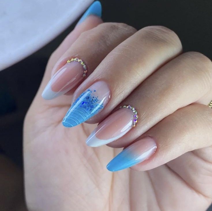 xeojff's tweet image. 1 ou 2