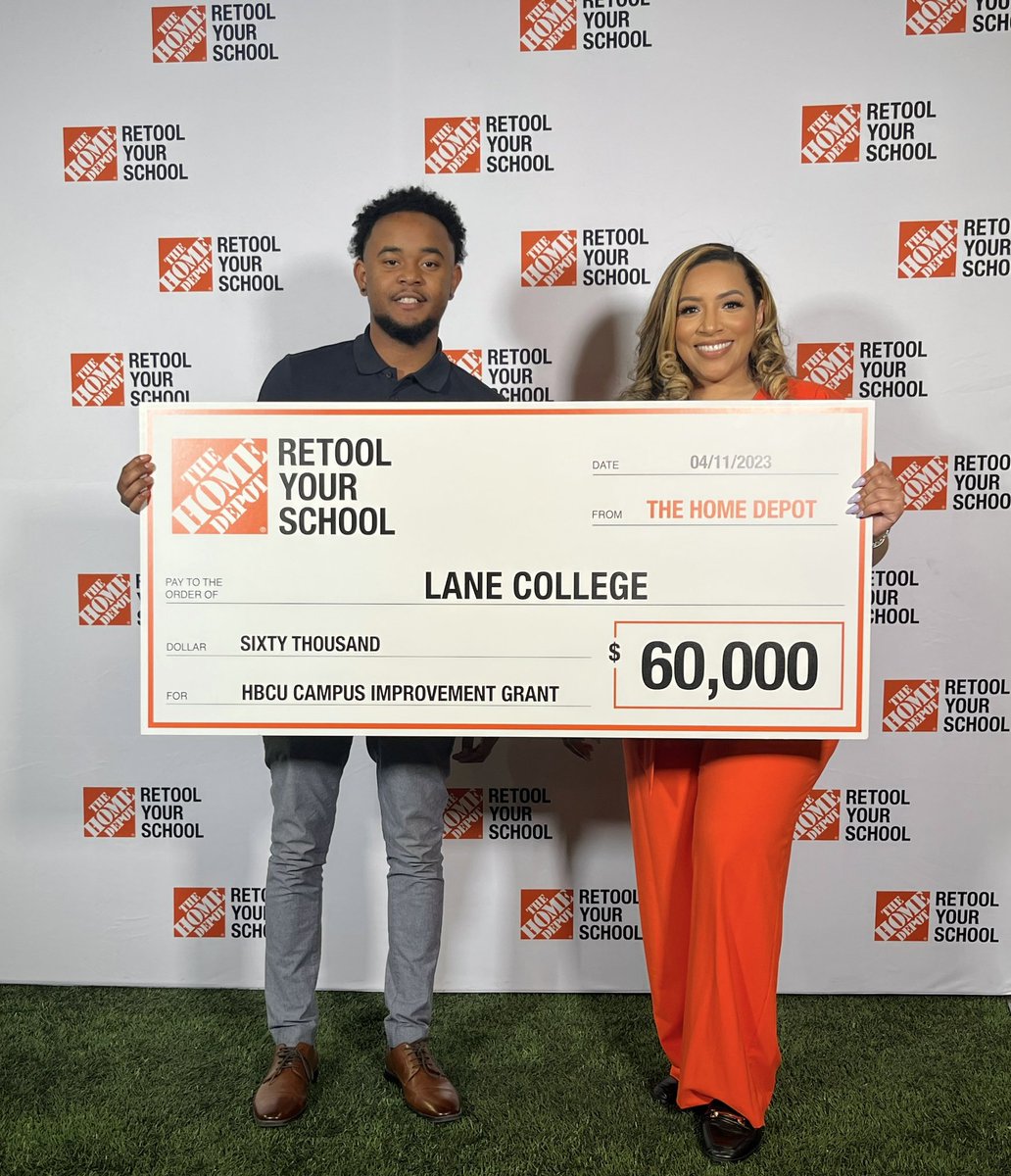 laster824's tweet photo. Lane College received $60,000 in this year’s Retool Your School Competition! We are grateful for all our students, staff, faculty, alumni, and supporters for accepting the challenge! 

Thank you again for your participaton in Retool your School! #RYSLANE ♥️💙 https://t.co/ZvCzQgEPVM