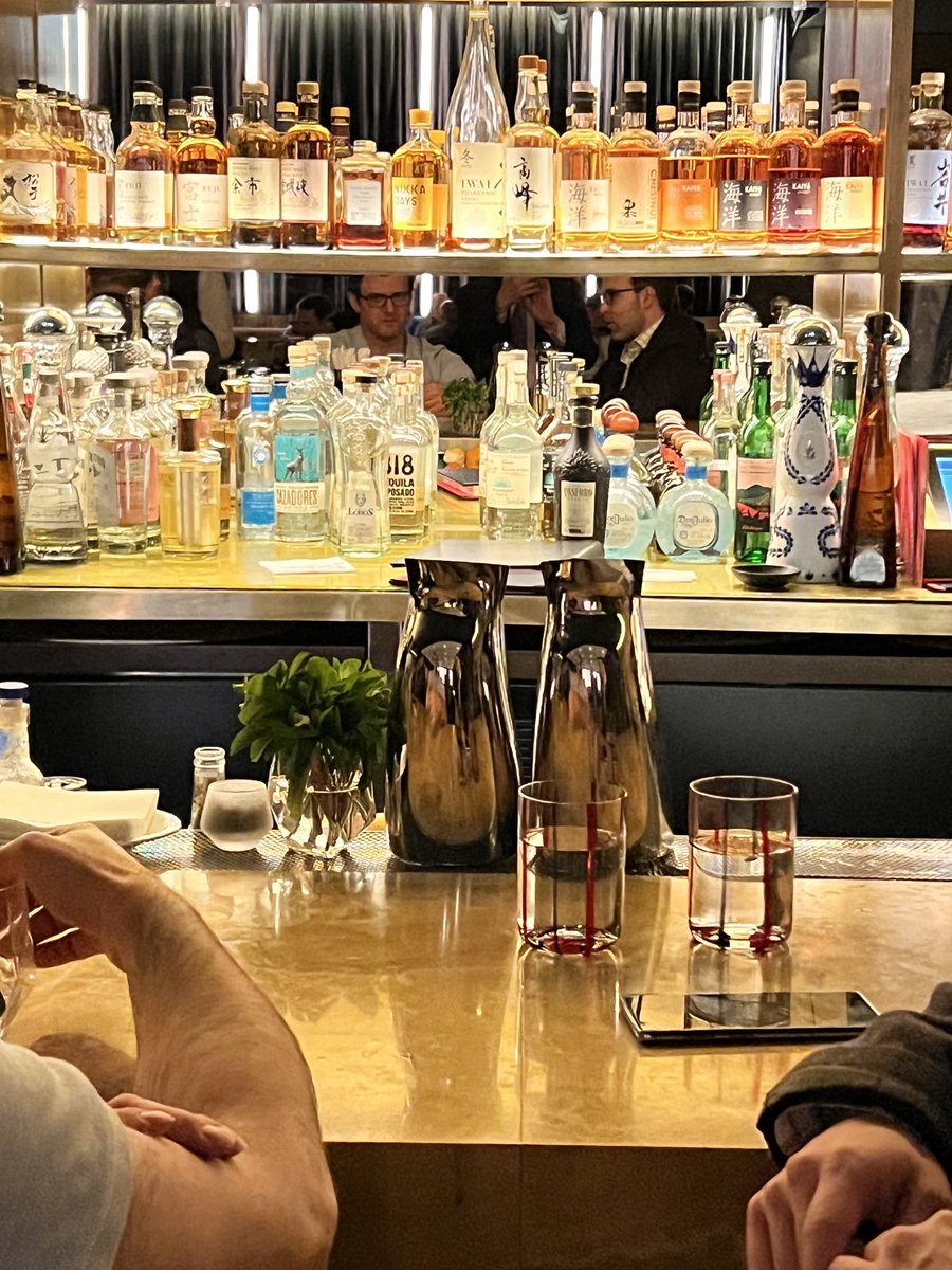 jimcramer's tweet photo. Lobster Club and Fosforo made for each other! https://t.co/XVRTYvLYNA