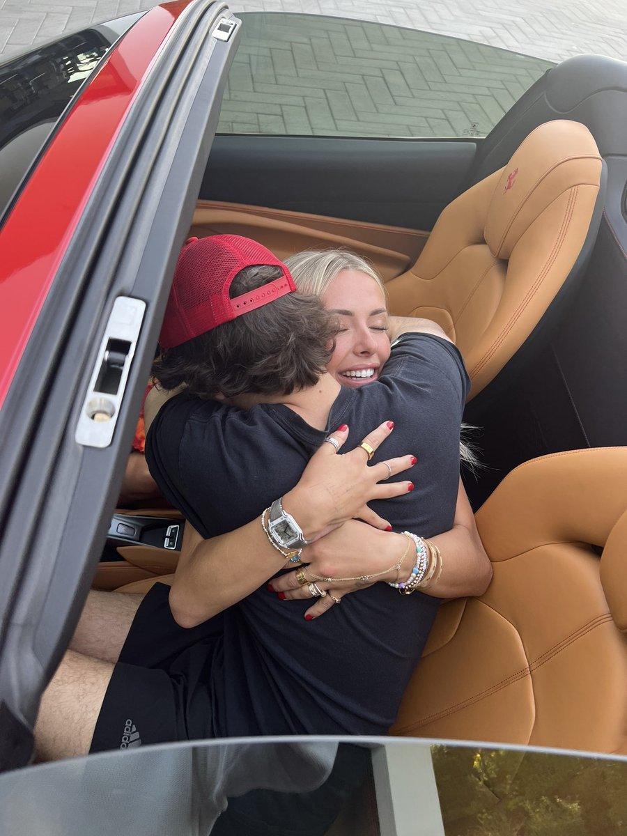 I BOUGHT MY BEST FRIEND A FERRARI F8 ♥️