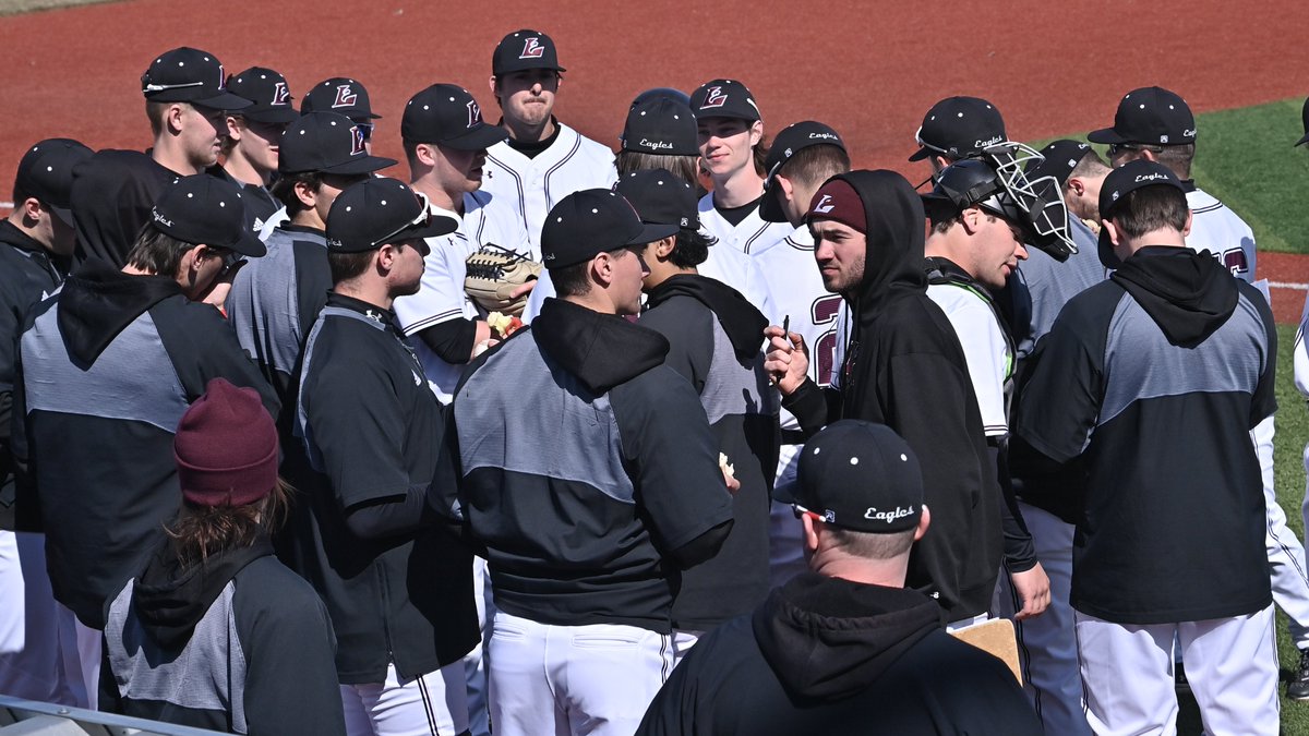 UWLAthletics's tweet photo. @UWLAXBaseball ranked 25th on this week's https://t.co/FrBgychbtK Poll. The Eagles, 16-5, travel to St. Olaf (Minn.) for a doubleheader Thursday. https://t.co/vOvZPI3haJ https://t.co/rZJ83H7KlX