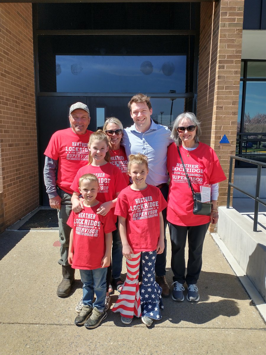 JamesBergidaVA's tweet photo. Had a great PM visiting with voters in the Gainesboro special election!

Education is a top issue for voters. As the educator in the race, I have what it takes to push forward education reform in the Commonwealth.

Let's together create a bright future for our young patriots! https://t.co/Y63Jt8k1gn