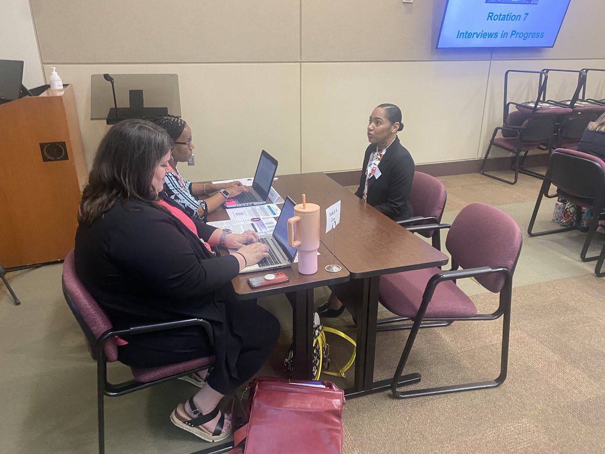 ASPIRE’s Leadership Academy & Principal Residents experienced the interview process with mock Speed Interviews with EDs and Principals! @ASPIREAISD #PotentialisReal #growingleaders