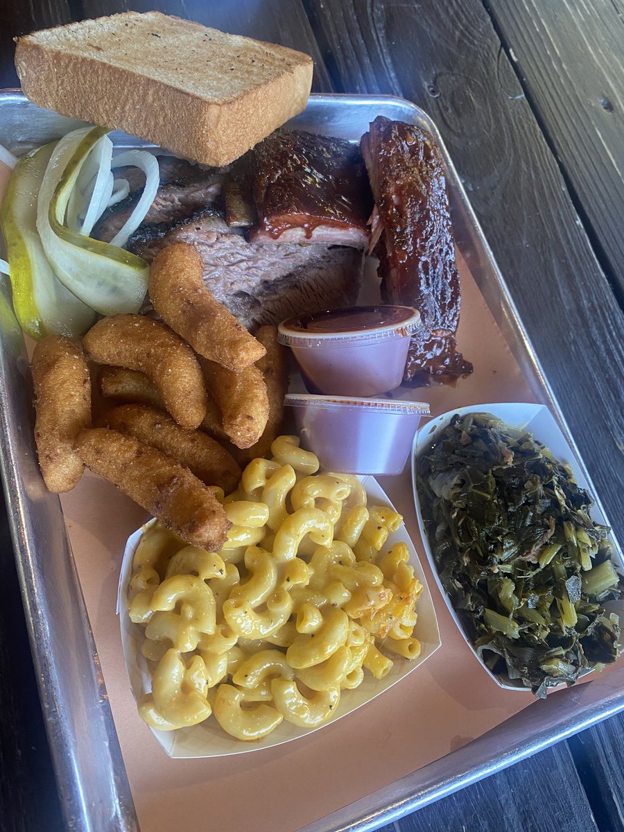 SutherlandPhD's tweet image. Requisite BBQ in North Carolina @QShackBBQSauce #USASP2023