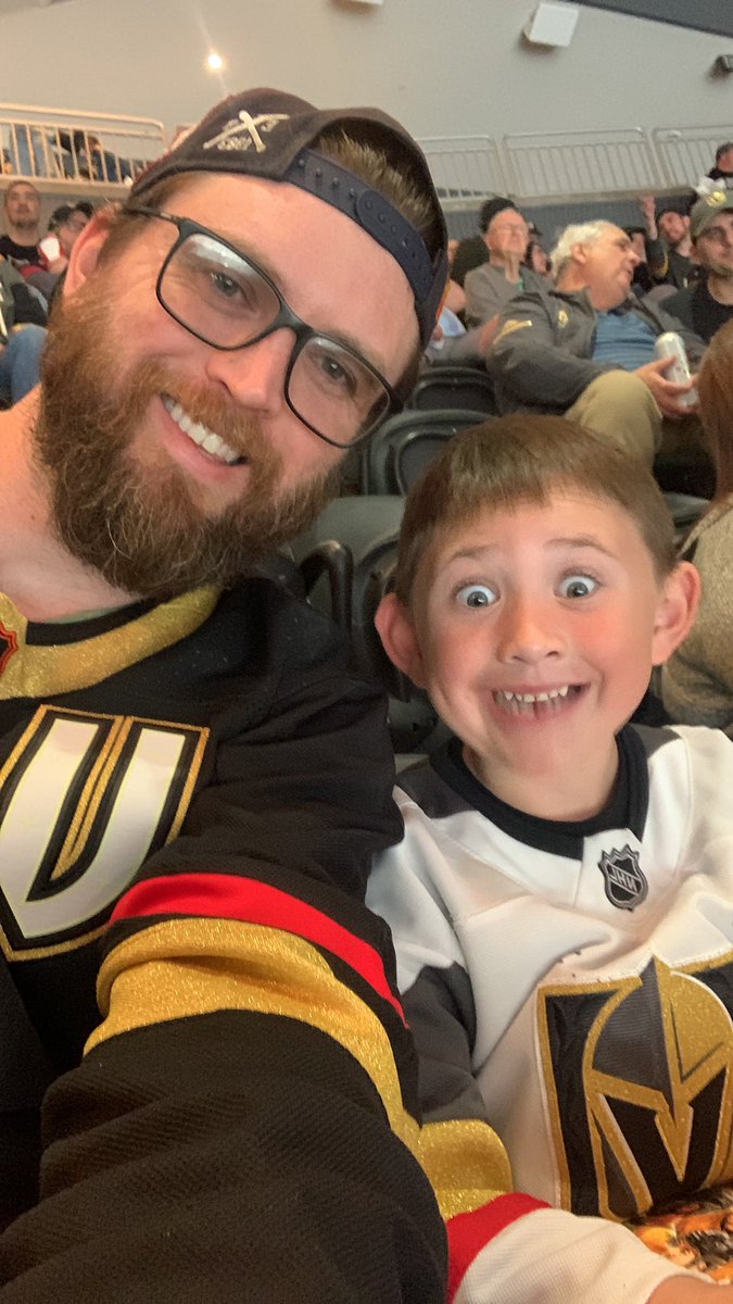 radbxism's tweet photo. @GoldenKnights 

Go Knights Go!!!

#TheGoldenAge https://t.co/O9Qdd2LCkg