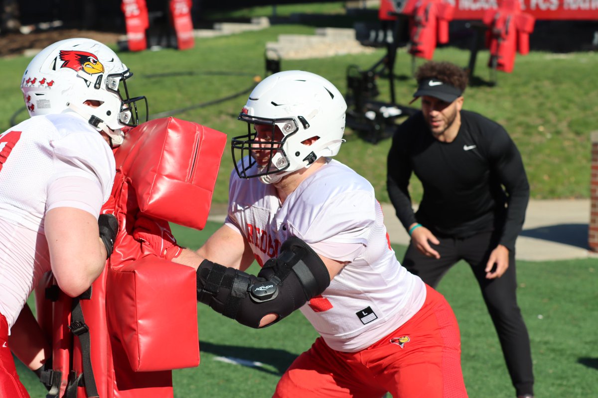 RedbirdFB's tweet photo. One more week to get better 😤#SpringCamp23 https://t.co/yhyZxezjYA