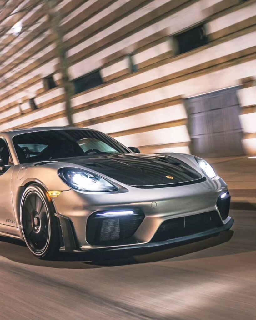 2/3 - A favorite of 2023 so far. And an all-time favorite car, the <a href="/porsche/">Porsche</a> GT4RS. Shot for <a href="/forgeline/">County Line Forge</a> and @sweetcarsindiana. First GT4RS fitted with Forgeline's GS1R 19in wheel. Allowing you to fit a bit more tire under it. This particular car had @hoos… instagr.am/p/Cq6vqvFs-PI/