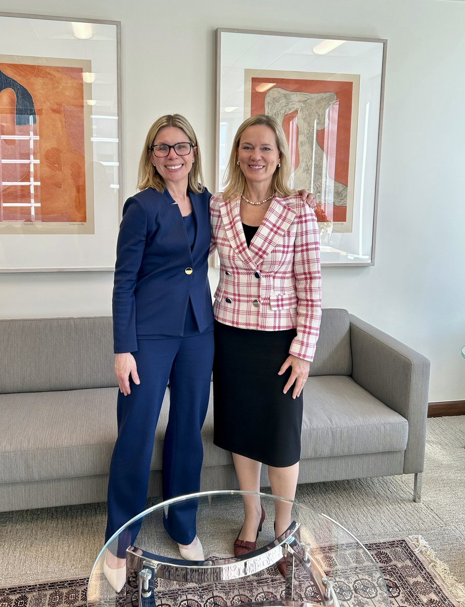 How fabulous to see my good friend and outstanding leader @bjerde_anna here in Washington DC at @WorldBank @IMFNews Spring Meetings. We discussed how our institutions can work together closely in times of great change. #ReshapingDevelopment