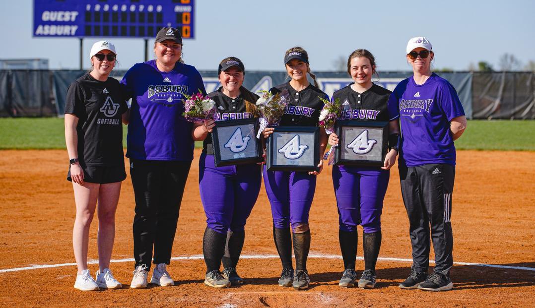 RECAP | <a href="/asburysoftball1/">Asbury Softball</a> Honors Three Seniors While Deatherage Secures her Second Shutout❗️

📰➡️  asburyeagles.com/news/2023/4/11…