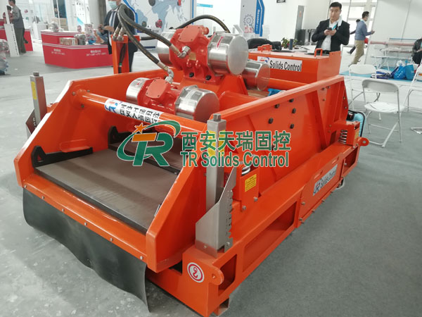 TianRui2023's tweet image. &quot;Introduction To Dual Track Shaker&quot;
Different from the traditional linear mud shaker and translational elliptical vibrating screen, the dual-track shakers uses three vibrating motors as the power source. 
More in: solidscontrolequipment.com/news/introduct…

#DualTrackShaker #TRSolidsControl