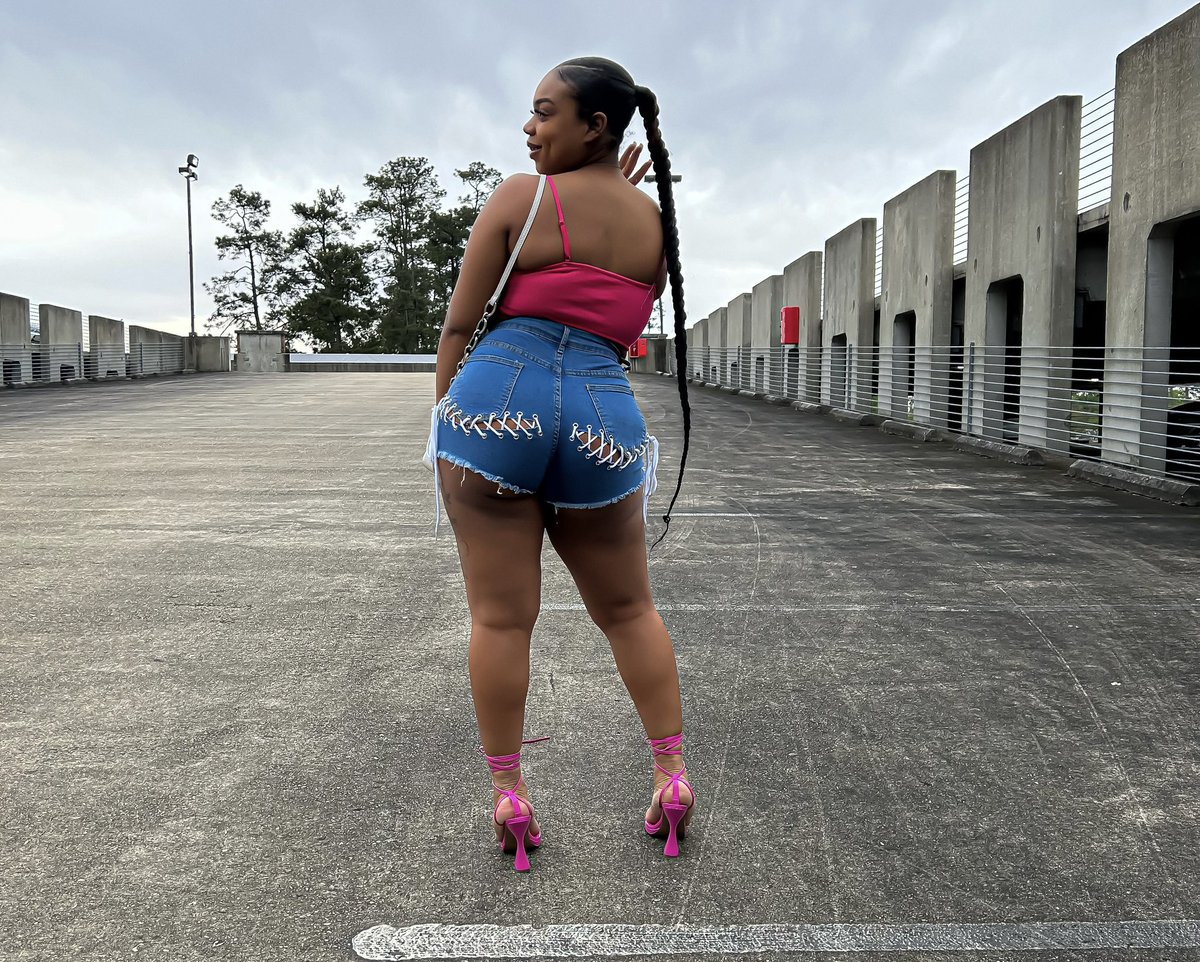 deasia2424's tweet photo. A lil dump for your troubles 📸 https://t.co/qhXO0oaL8R