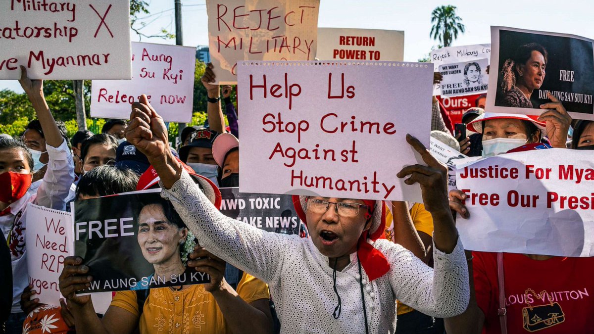 🚨 We urge again international community including ASEAN and the United Nations for the soonest cooperation to take actions against military junta to end their inhumane violations and to protect #Myanmar people from war crimes and crimes against humanity.
 crphmyanmar.org/publications/s…