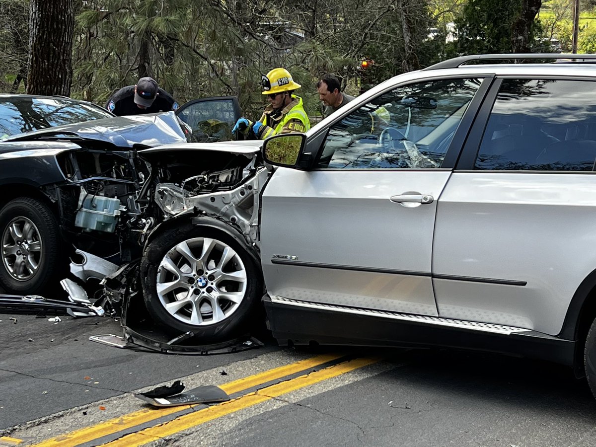 CALFIRENEU's tweet photo. 04/11/23 at 3:30pm the road was closed in both directions on Dry Creek Rd. east of Black Oak Rd. due to a head on collision. **April is distracted driver awareness month. Focus on safe driving. #chp #distracteddriverawareness https://t.co/XM10lyVkUD