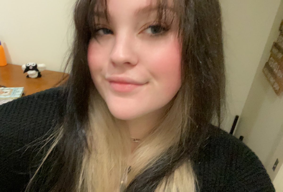 iceyfps's tweet image. maybe i’ll keep the fringe