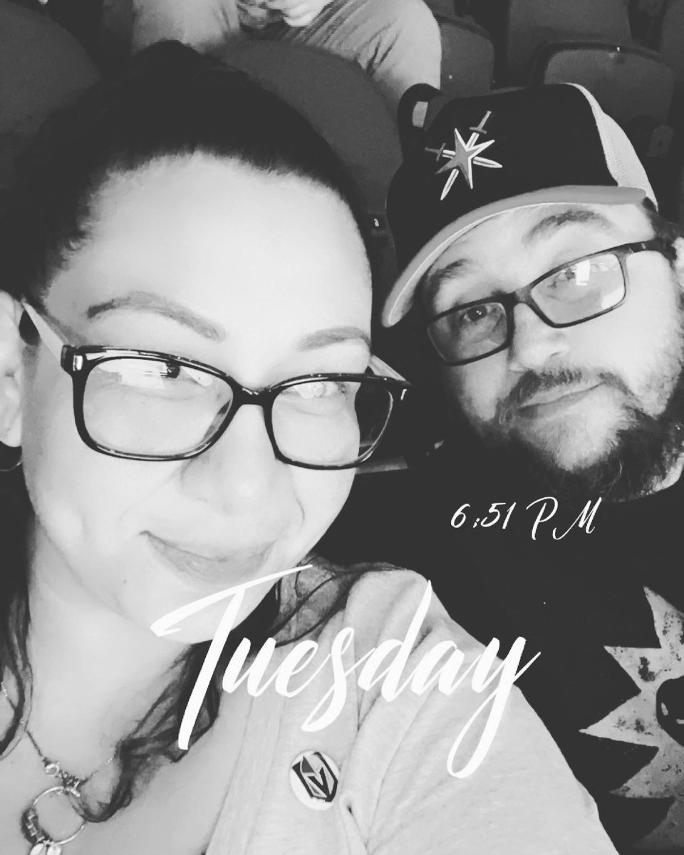 chiett's tweet photo. #thegoldenage #GoKnights #Letsgovegas https://t.co/Y2QaoetTxF