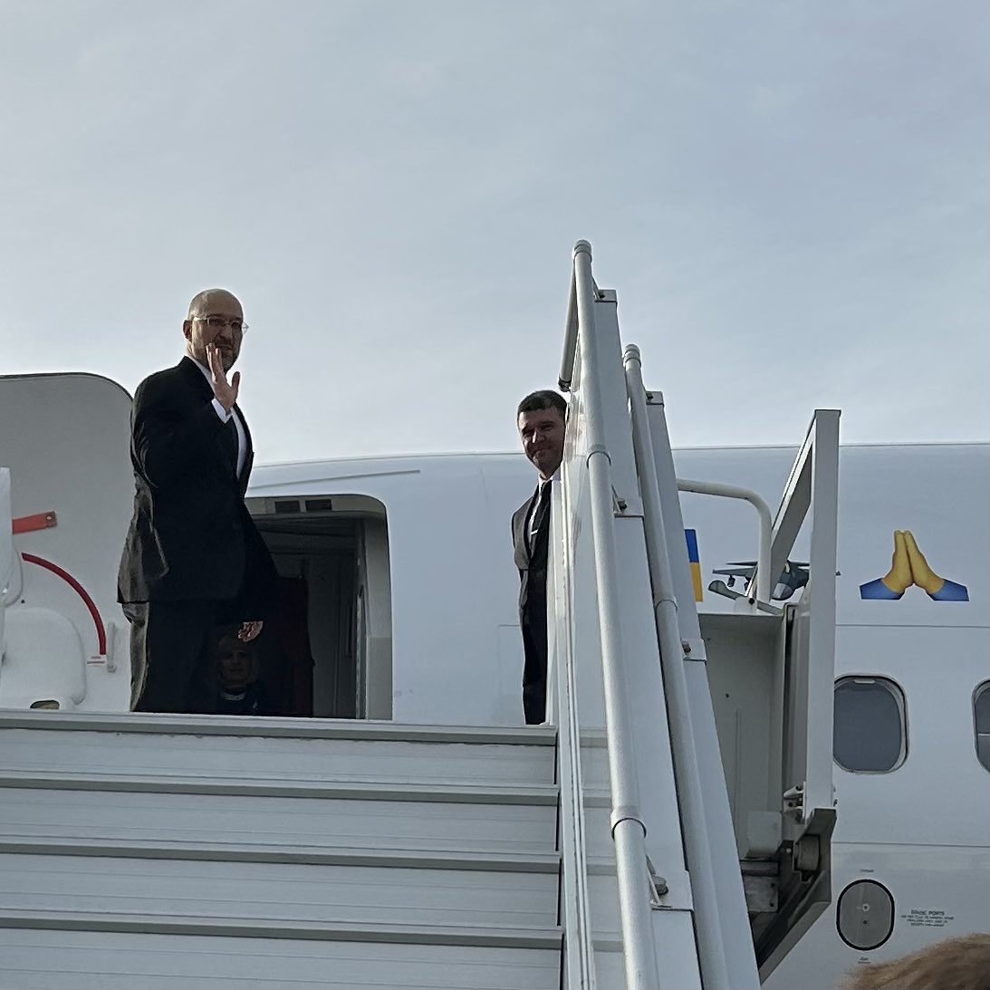 Between 🛬 and  🛫 there were many detailed, fruitful &amp; thought-provoking discussions with 🇺🇦 PM <a href="/Denys_Shmyhal/">Denys Shmyhal</a> . Was an honour to be part of his first visit to 🇨🇦. His gratitude to Canadians was deep &amp; the warm welcome from community + business leaders was sincere. 🇨🇦 + 🇺🇦 = 💪🏽