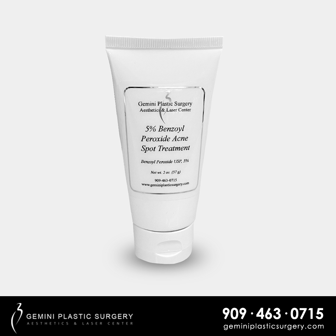 _ChristinaRN's tweet photo. 🎉 Attention all skincare enthusiasts! 🎉

Our acne spot treatment is now available for pick up, so swing by our office and grab yours today. Trust us, your skin will thank you! 💁‍♀️💁‍♂️

Check Out Our Gemini Plastic Surgery Skin Care Line
https://t.co/Qg1qvqolpK

#skintips #skincare https://t.co/0WNHDsZlhj