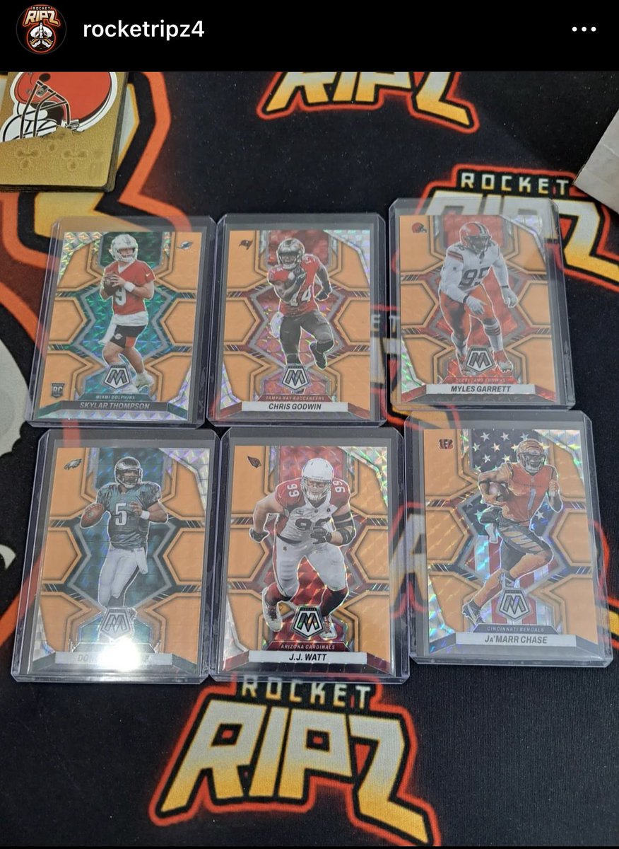 chubbyy32's tweet photo. If you haven't heard of Drip you need to know
about it! Check it out! pulls nothing
but bangers! They have really good prices! They
are live right now on Drip! https://t.co/OVOakYpERw  #cards #sport #sports
#sportcards #drip #fyp #fypage https://t.co/WmWQP2ABum