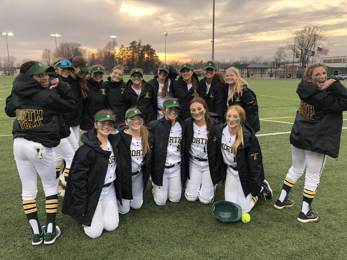 Season opener win today against Sweet Home. Back at it tomorrow on the road to West Seneca West🔑💫 #TurntheKey