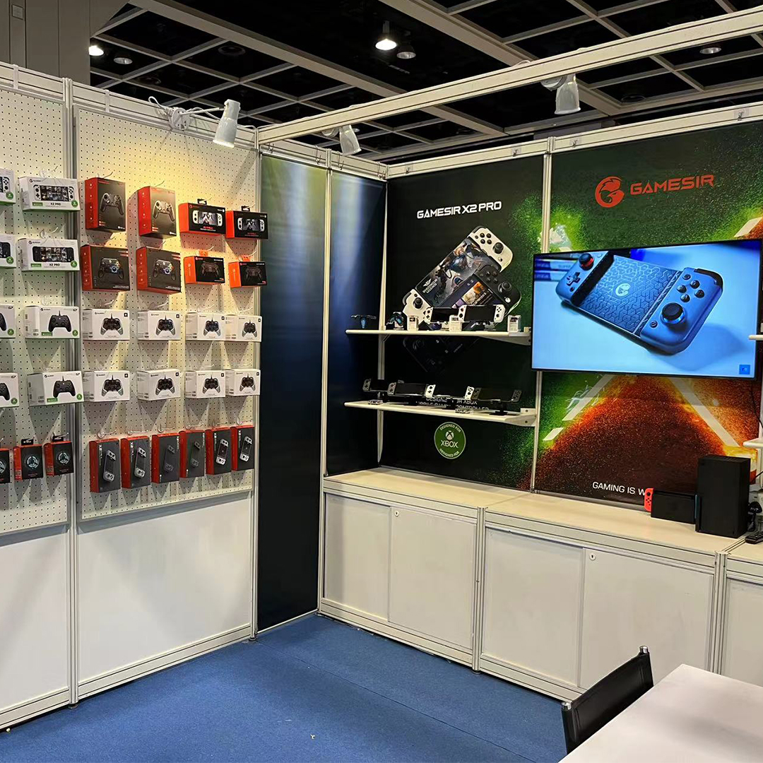 mygamesir's tweet photo. Hong Kong Electronics Fair 2023
Already in full swing🔥🔥🔥
Don't miss the exciting content, come and join us👏
#hktdc #gamesir #gamesircontroller #mobilecontroller #pccontroller #switchcontroller #xboxcontroller https://t.co/twyO0fDsAh