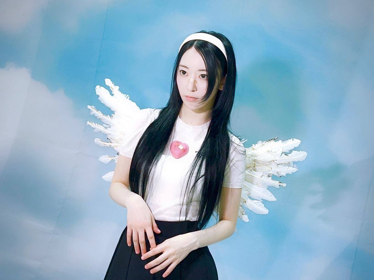 skrsource's tweet photo. 230412 — INSTAGRAM UPDATE

"❤️‍🩹" https://t.co/mP1UxiYp5Y