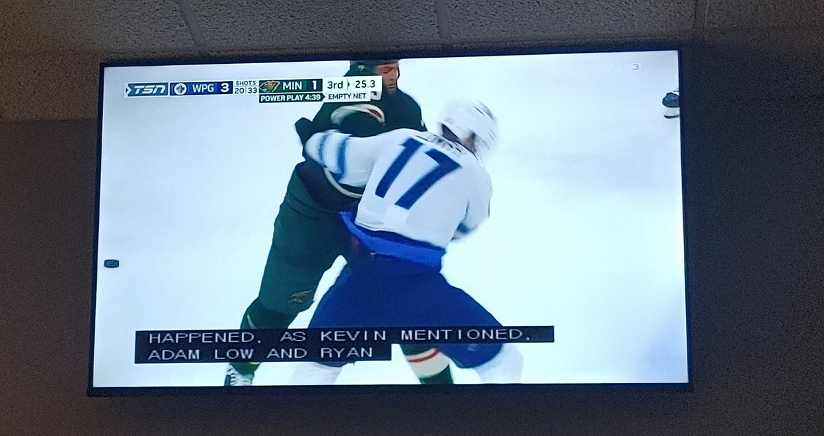 Big_G_09's tweet photo. #Lowry hanging in with thug goon #Reaves π #WPGvsMIN #LFG #oldtimehockey #GoJetsGo #NHLPlayoffs #HockeyTwitter https://t.co/ePYGlpscv5
