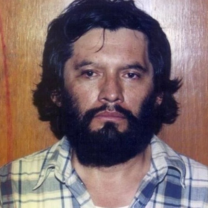 Un Tribunal Federal concedió un amparo al secuestrador Daniel Arizmendi "El Mochaorejas", para dejar sin efecto la condena de 50 años de prisión contra Arizmendi. Norma Piña (PRI) sólo llegó a la SCJN para usar sus influencias, para que los jueces liberen a criminales. ¡CORRUPTA!