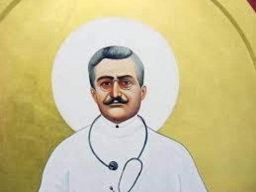 Oggi celebriamo la figura di San Giuseppe Moscati, medico e francescano secolare (1880-1927). E' il medico dei poveri. Nei suoi progetti solo la salute dei più poveri. Per questo sceglie di lavorare nell'Ospedale degli Incurabili. Figura di riferimento e carità