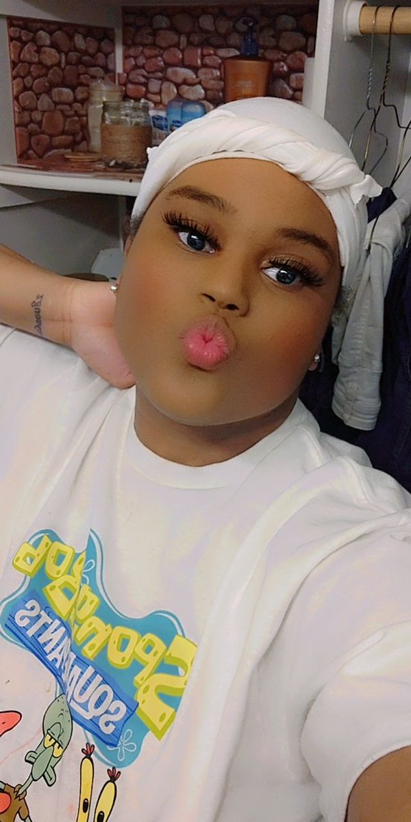 LadyJay005's tweet photo. Today I turn 30th happy mf birthday 🤪🤪🤪 https://t.co/xvPX4qngR3