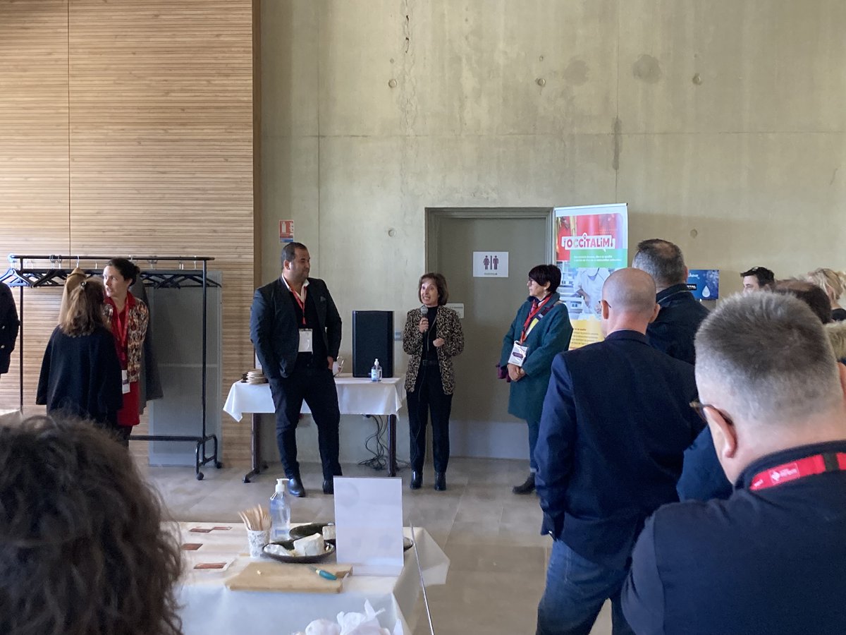 ADOCC_'s tweet photo. Les deux salons d'affaires d'#OccitAlim ont réuni + de 50 lycées et 30 fournisseurs et producteurs de produits locaux et labellisés (42% en #bio) ! 🤝
Une dynamique qui prouve que manger local et de qualité dans les cantines scolaires, c'est possible !
👉https://t.co/XG2snNaT6b https://t.co/OaMzQAPcpe