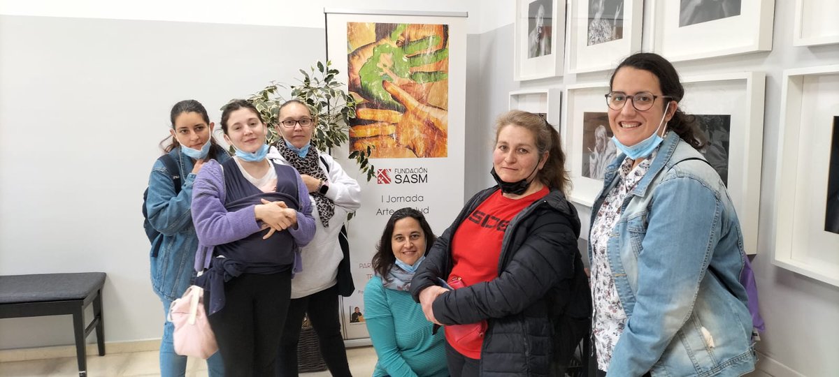 IdeaAlzira's tweet photo. Els alumnes de #FPOSAD van realitzar una visita formativa a la @fundacionsasm. En ella, van descobrir els recursos per a persones amb malaltia mental i compartir experiències amb els professionals del centre. 

#FPO #atenciósociosanitària #atencióeneldomicili #FundaciónSASM https://t.co/UF4LJSpj6e