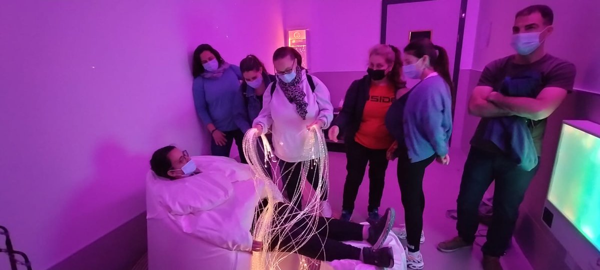 Els alumnes de #FPOSAD van realitzar una visita formativa a la @fundacionsasm. En ella, van descobrir els recursos per a persones amb malaltia mental i compartir experiències amb els professionals del centre. 

#FPO #atenciósociosanitària #atencióeneldomicili #FundaciónSASM