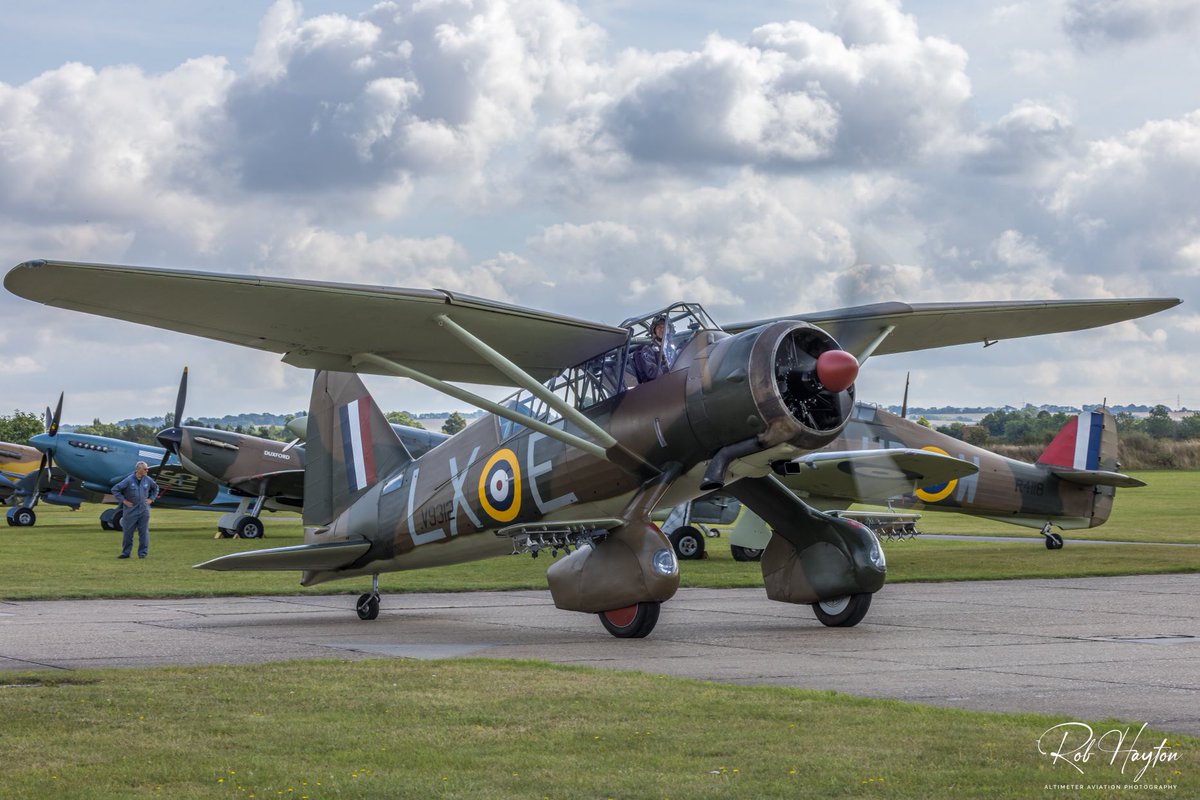ShutterbugWGC's tweet photo. “Pilot Week”
Dave ‘Rats’ Ratcliffe and the ARC Westland Lysander at Duxford in 2021…#pilotweek #pilot #pilotpics #pilotphoto #warbirdpilot #airshowpilot #displaypilot #aviation #avgeek https://t.co/v65wXgMXYK