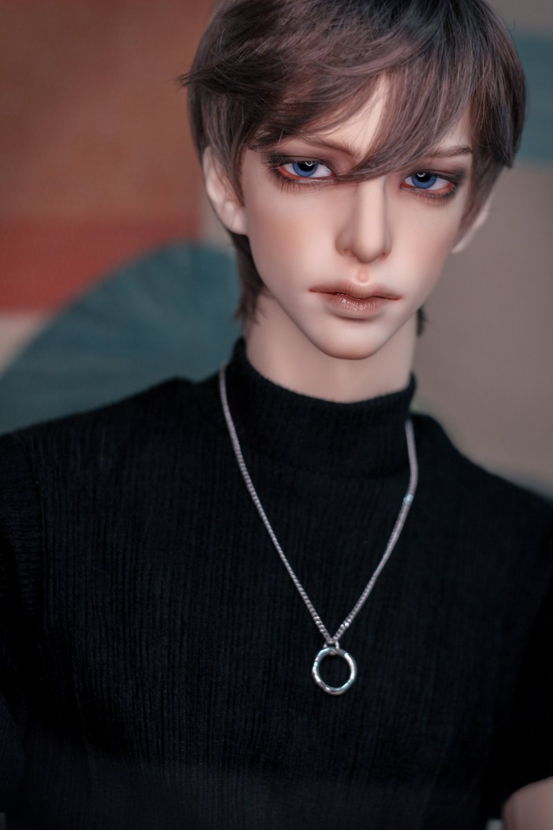 이반

아티토(<a href="/ArtiTogeun/">아티토✨️🐰</a> )의 시오티 
뱀바디에 올려보니 어좁이 느낌이 나서
아딜바디에 올렸는데 완전 딱 어울려요💕
시오티 헤드가 성숙하고 이목구비 큼직해서
75로 해도 이미지가 괜찮나봐요(*´▽`*)❀