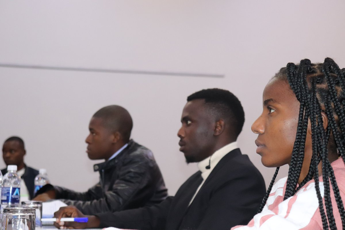 ZELO_Infor's tweet photo. Today @ZELA_Infor has the pleasure of bringing together members of the @ZELA_Infor Youth Network, @EnvironmentAfr Youth Network &amp; @kuwukajda  Youth Network to reflect on the Youth Initiative for Corporate Accountability #YICA,a regional campaign being led by the #youth themselves https://t.co/w0WGiyHZWK