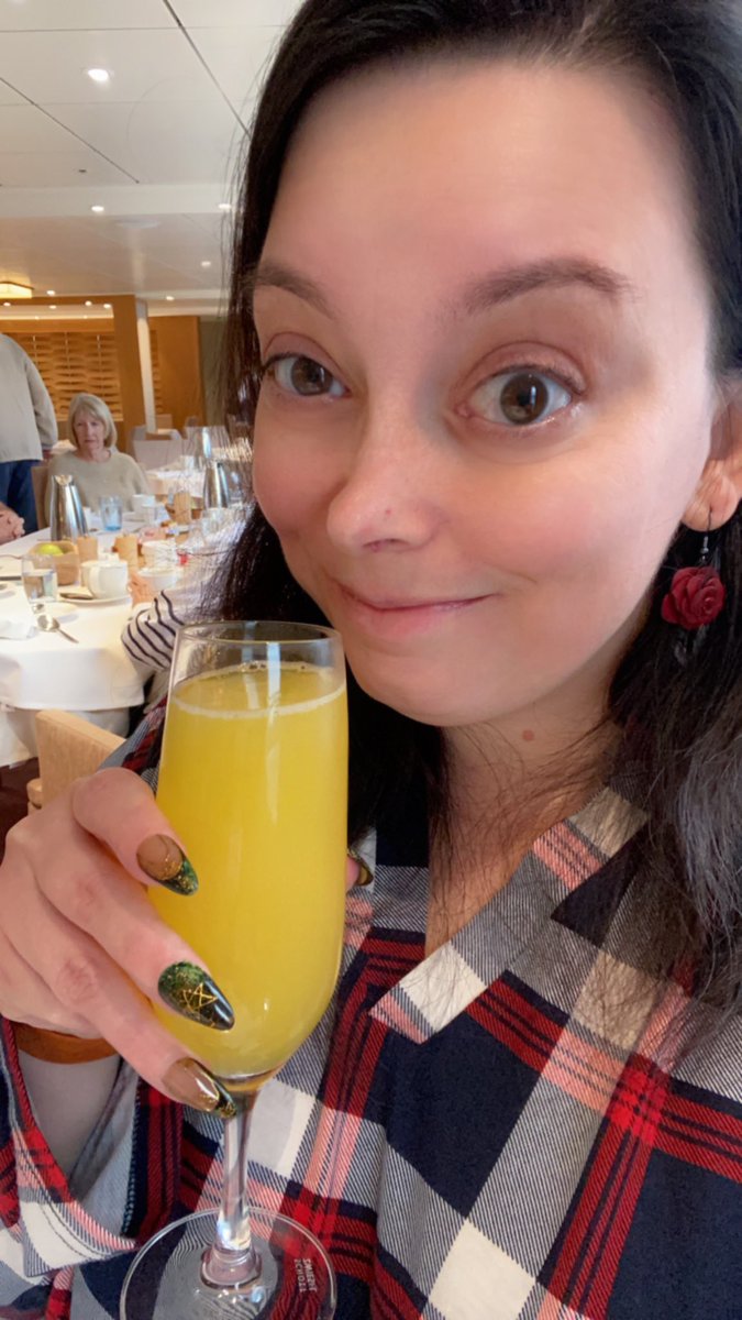 Morning mimosa because vacation
Good morning y’all! #MyVikingJourney