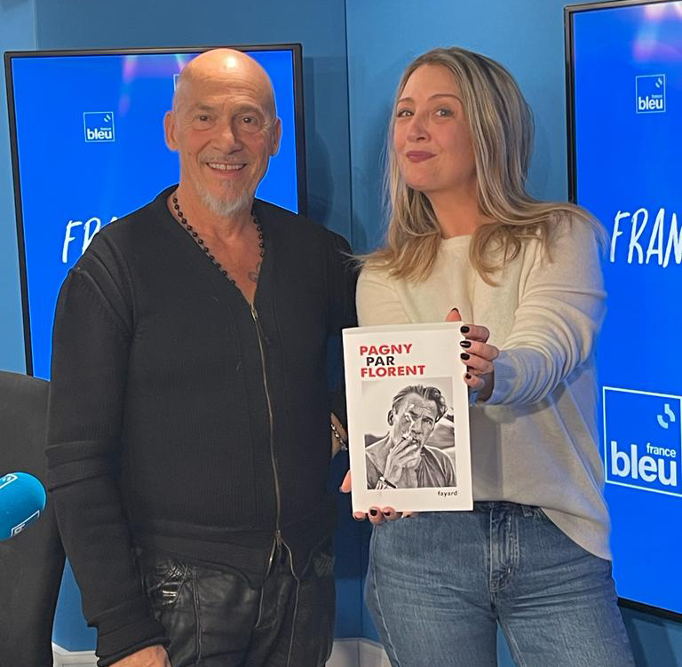 🔵 Emission spéciale dans #Decibels ce soir à 19h
<a href="/EmilieRadioFr/">Emilie Mazoyer</a> reçoit <a href="/florentpagny/">Florent Pagny</a> pour son autobiographie "Pagny par Florent" cc <a href="/EditionsFayard/">Fayard</a> <a href="/emmacosso/">Emmanuelle Cosso</a> 

francebleu.fr/emissions/deci…