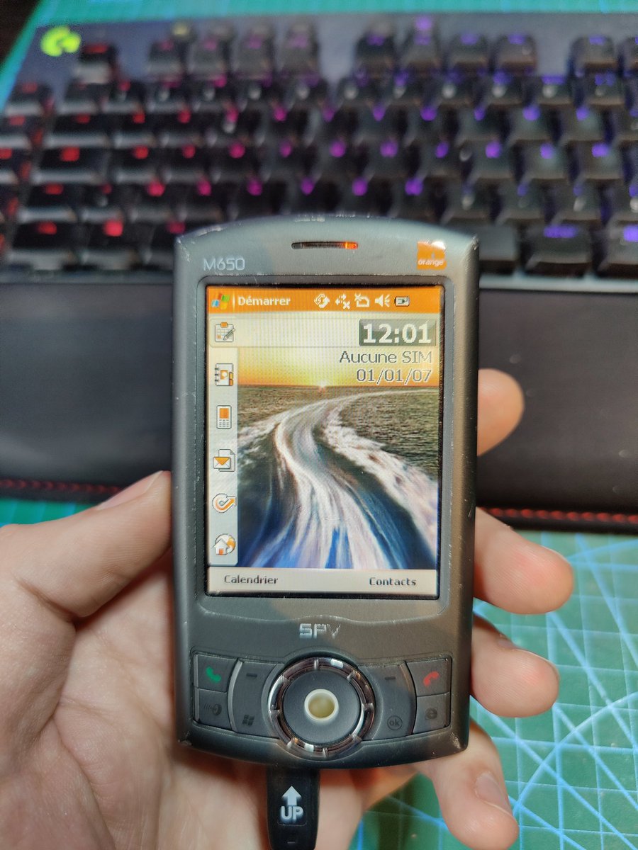 _Inforea's tweet photo. Petite récupération de la semaine dernière, SPV M650 sur #Windows Mobile 5.1 🤩 #Retro #Collector #RetroElectronic https://t.co/MFjGnfiUSL