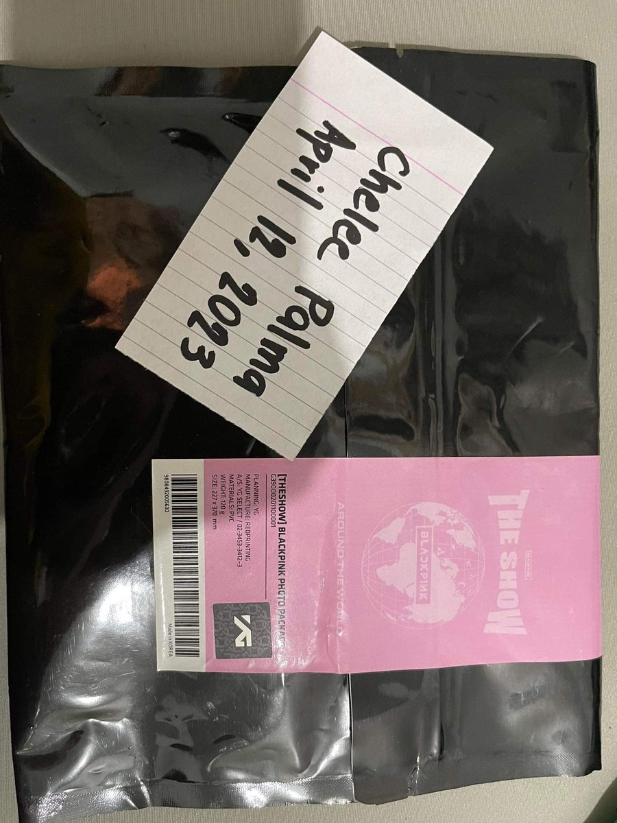 peppershoppeph's tweet photo. wts / lfb

blink memb early bird gift  sealed- 2,200php
lisa signed pb - 4,500php
r unsealed - 250php
the show photo package  sealed - 800php

- nego if payo
- sco / lalamove
- gcash / bank transfer https://t.co/lC1oqDjfnQ