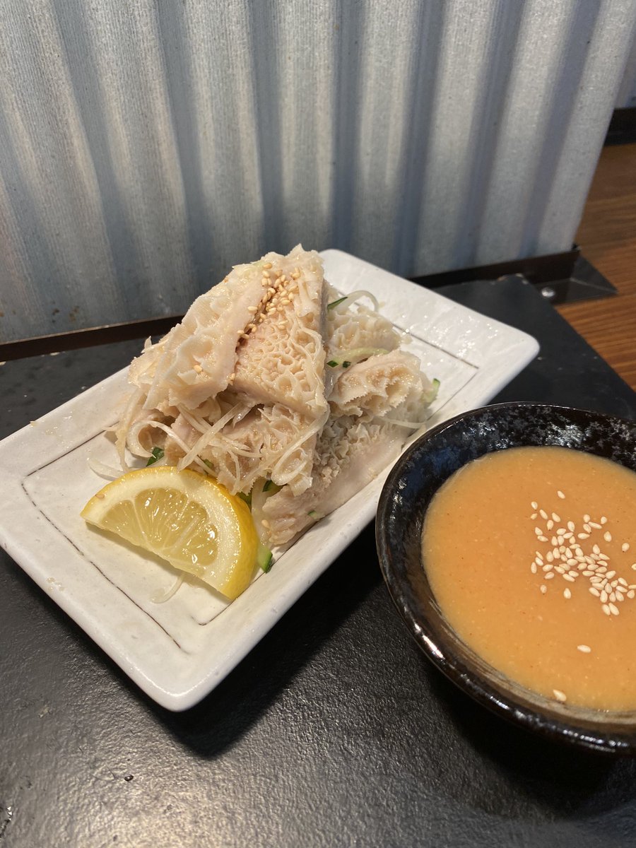 akabanehorumon0's tweet photo. こんばんは🌇

まもなくオープン致します💐
今夜もホルモンで乾杯しましょう🍻 https://t.co/wQyM2gin9T
