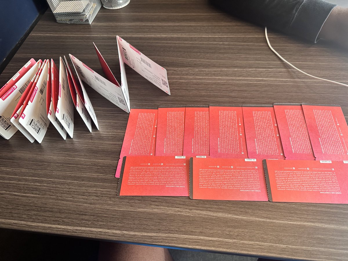 tonytheegoon's tweet image. I have a 15 ordinary and 10 VIP tickets to the Fruticana Color Festival 👌🏾. Giving them out for free across all my social media platforms. Just gonna be picking random accounts that will comment,like or retweet(share). Enjoy