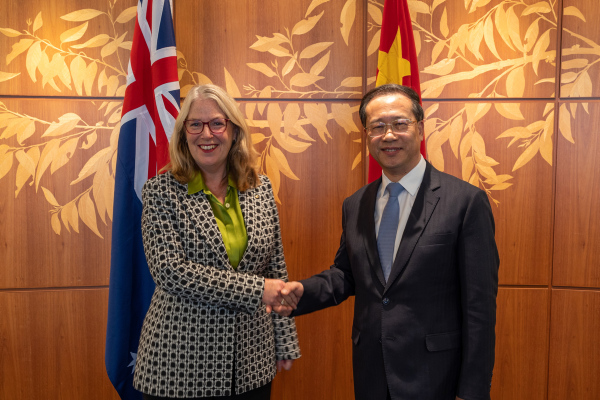 DFAT Secretary Jan Adams hosted China’s Executive Vice-Minister of Foreign Affairs, Ma Zhaoxu, in Canberra for bilateral consultations. The constructive meeting discussed regional and international issues and our shared interests in taking forward the bilateral relationship.