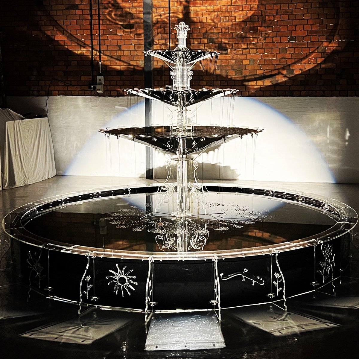 We are delighted to announce that this summer (14 June - 2 July) the critically-acclaimed artist <a href="/lukejerram/">Luke Jerram</a> will premiere his installation Oil Fountain at Bristol Cathedral.