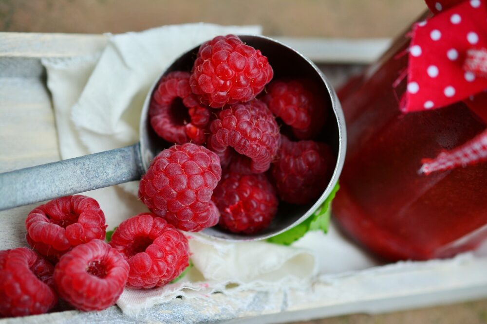 KitchenCenter_'s tweet photo. Incredible! 🍽💥
xoxo KitchenCenter
#raspberries #berries #fruits https://t.co/cbLV253m1u